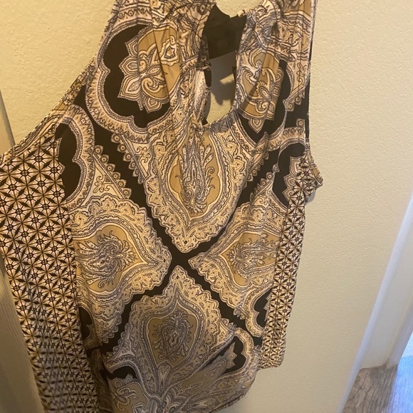 Nice blouse hardy worn - Picture 2 of 4